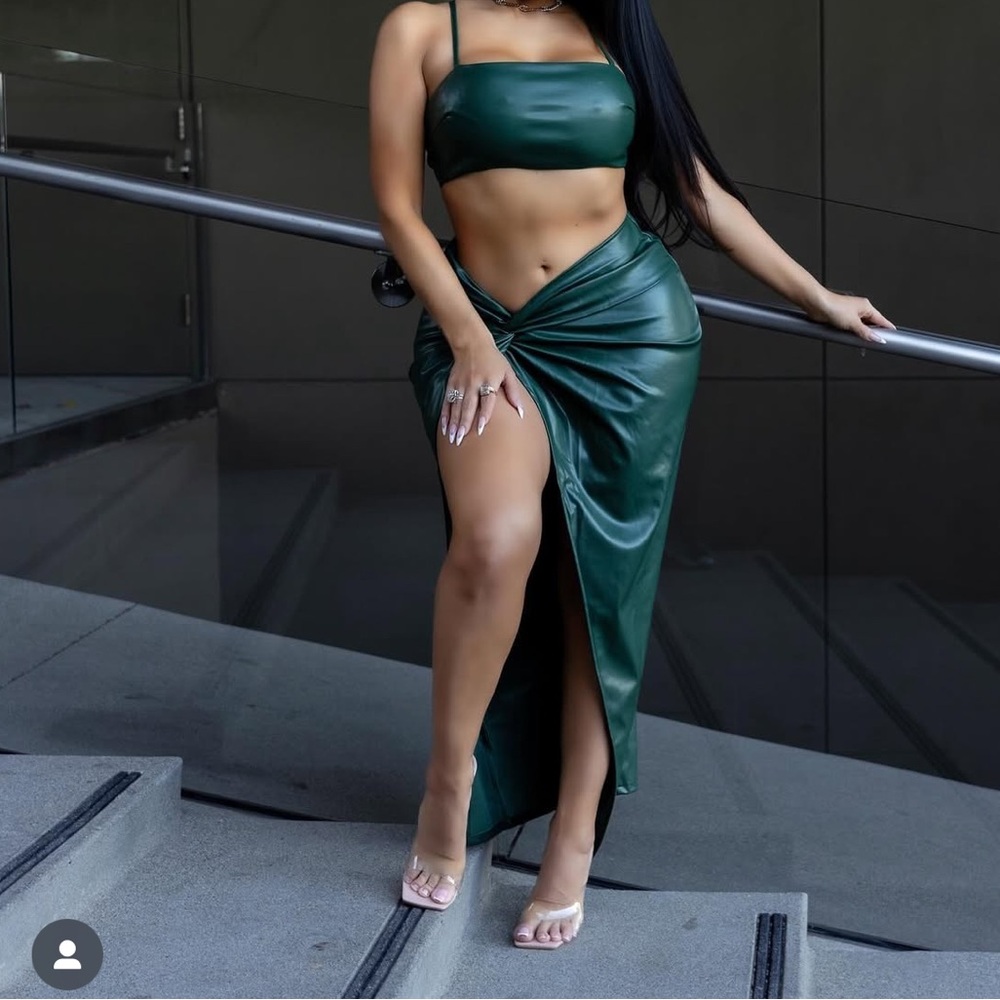 Green skirt set with crop top from fashion nova size small brand new with tags
